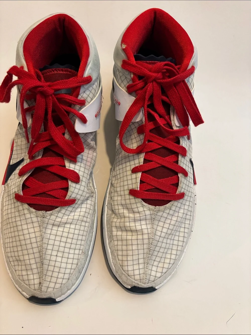 Men’s  High-Top Athletic Sneakers in White and Red